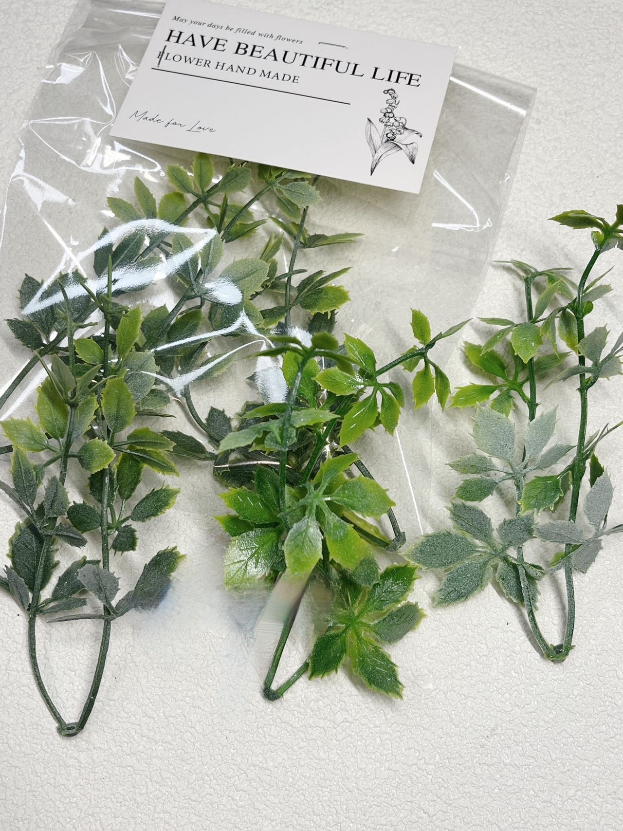 Commonly used artificial leaves